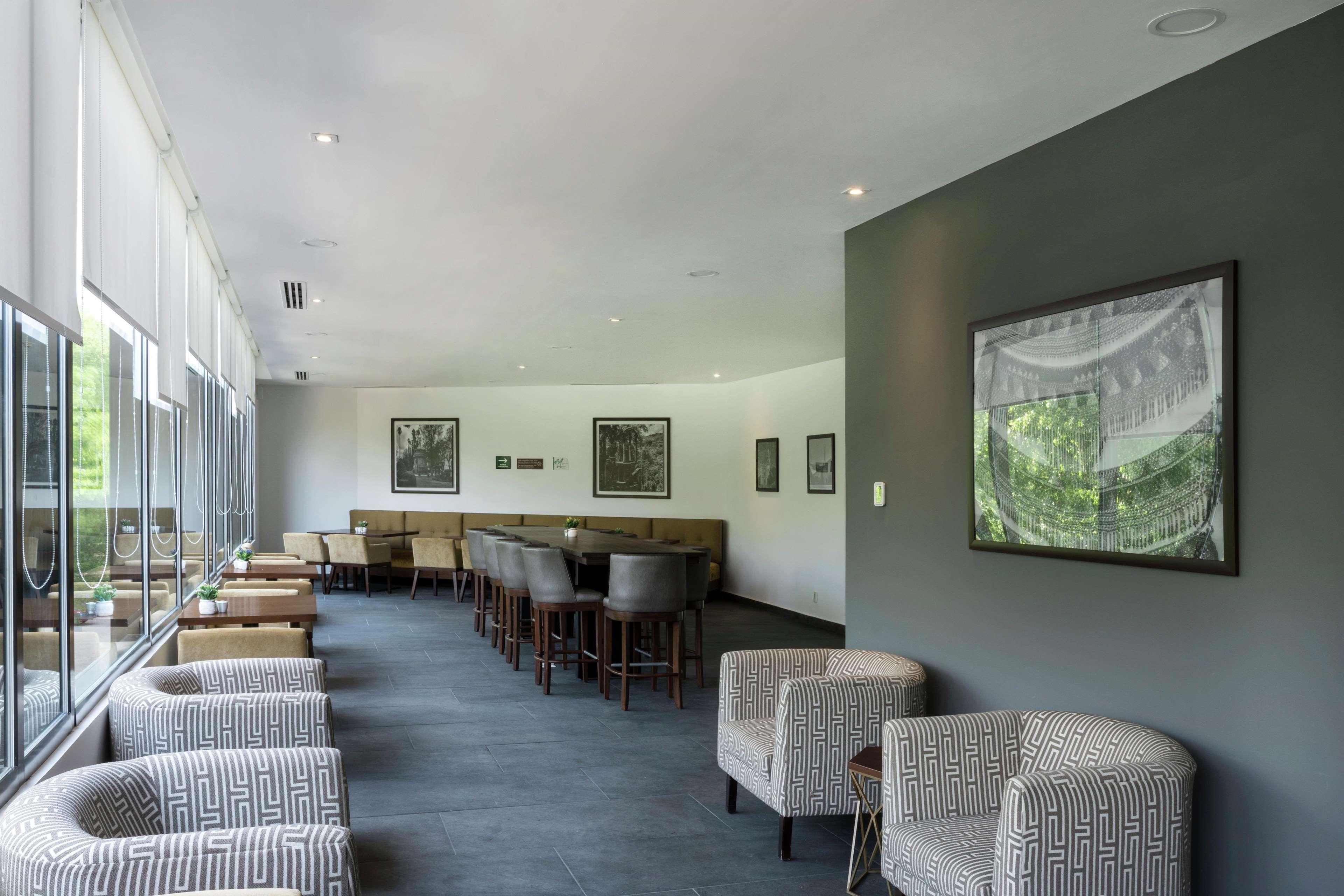 Hampton Inn And Suites San Luis Potosi Slp Ngoại thất bức ảnh