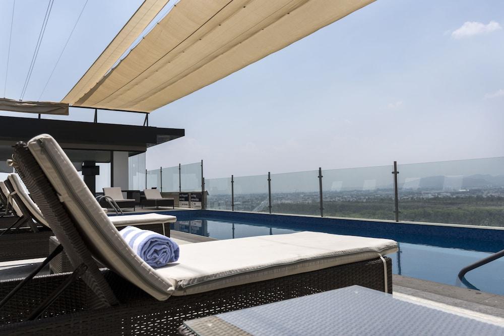 Hampton Inn And Suites San Luis Potosi Slp Ngoại thất bức ảnh